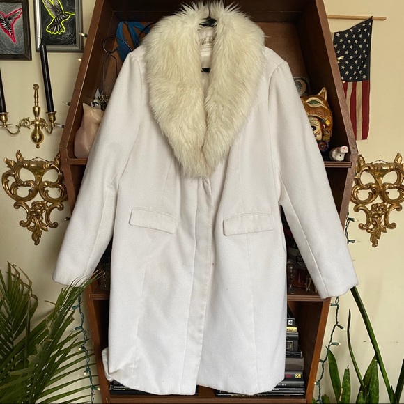 Fabulous Furs - Vintage White Coat - size xxL - Picture 3 of 10